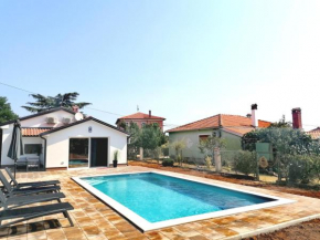 Cozy House with Pool near Rovinj